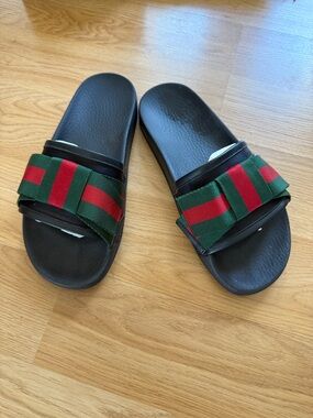 Gucci Sylvie Satin Web Bow Slides Black Sole Red Green Size 37 US 7 AUTHENTIC